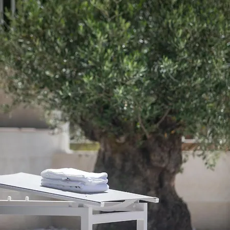 Villa Brela Apartments * Brela