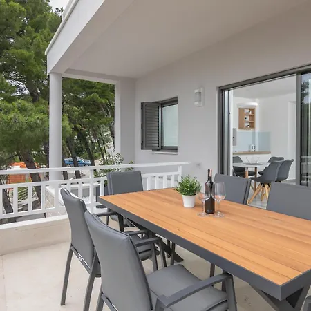 Villa Brela Apartments Apartamento *