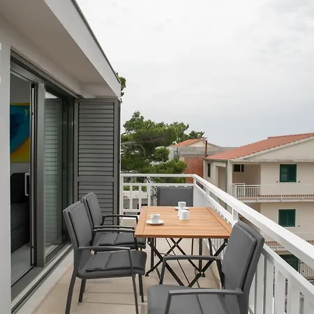 Villa Brela Apartments * Brela
